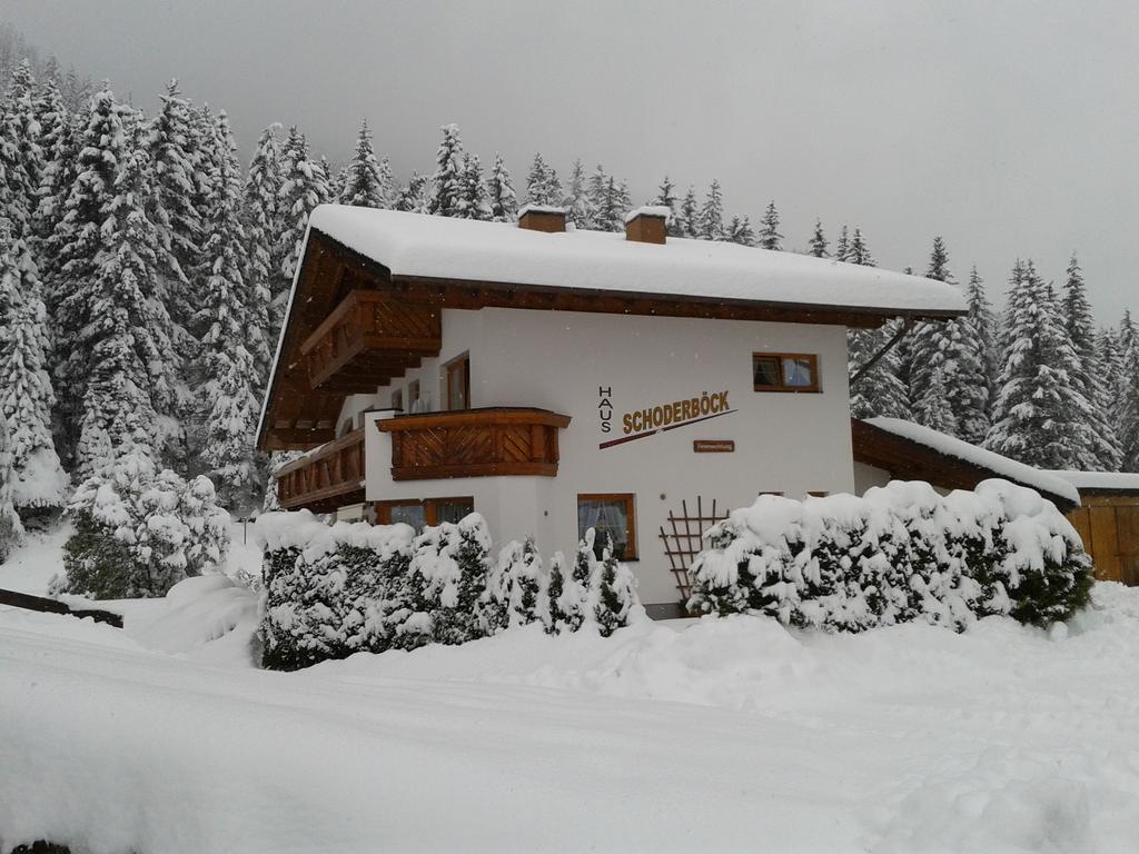 Haus Schoderbock Apartment Sankt Leonhard im Pitztal Room photo